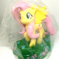 Fluttershy Diamond Select money bank figure